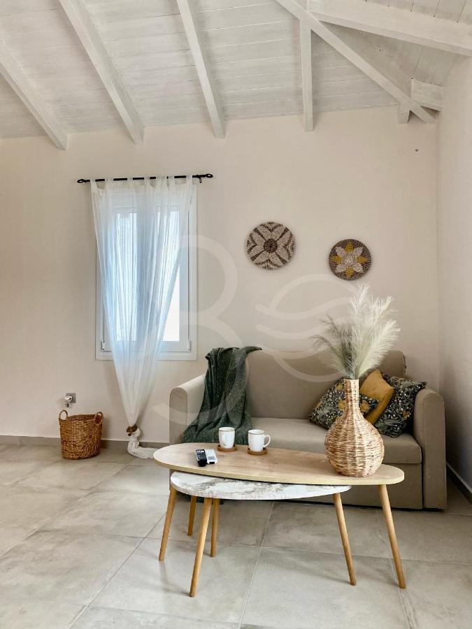 דירה 8 Homes Katomerion